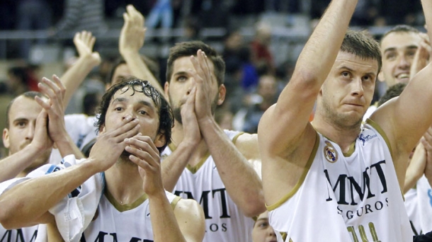 El Real Madrid celebra el pase a semifinales. Foto: EFE