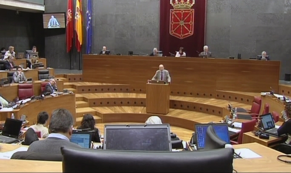 El parlamento navarro en imagen de archivo