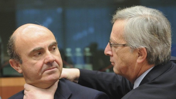 Luis de Guindos, con el presidente del eurogrupo. Foto: EFE.