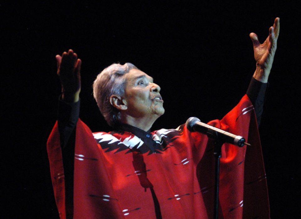 Chavela Vargas abeslaria hil da Cuernavacan, Mexikon, 93 urte zituela. (2012-08-04)
