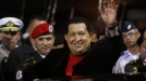 Chavez Venezuelara itzuli da tumore baten ebakuntza bat izan ostean