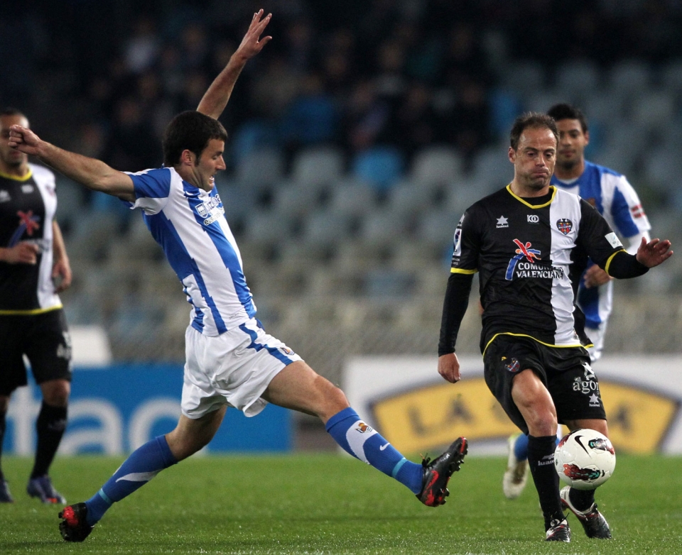 Real Sociedad-Levante (1-3). Foto: EFE