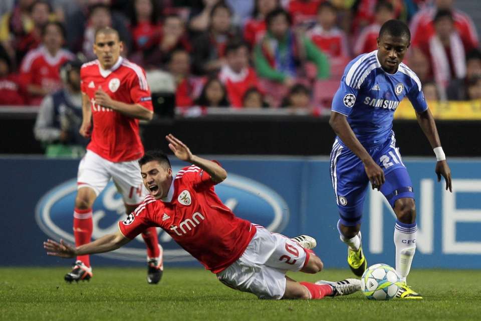 Final laurdenak (joanekoa): Benfica-Chelsea (0-1). Argazkia: EFE.