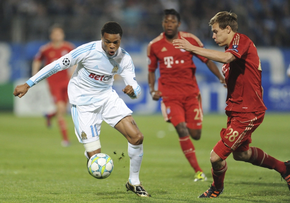 Final laurdenak (joanekoa): O. Marseilla-Bayern Munich. Argazkia: EFE