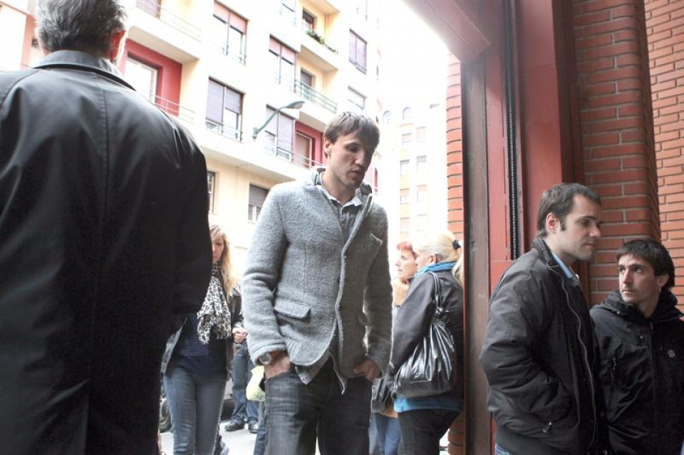 Carlos Gurpuegui, Cabacasen hiletan. Argazkia: EFE