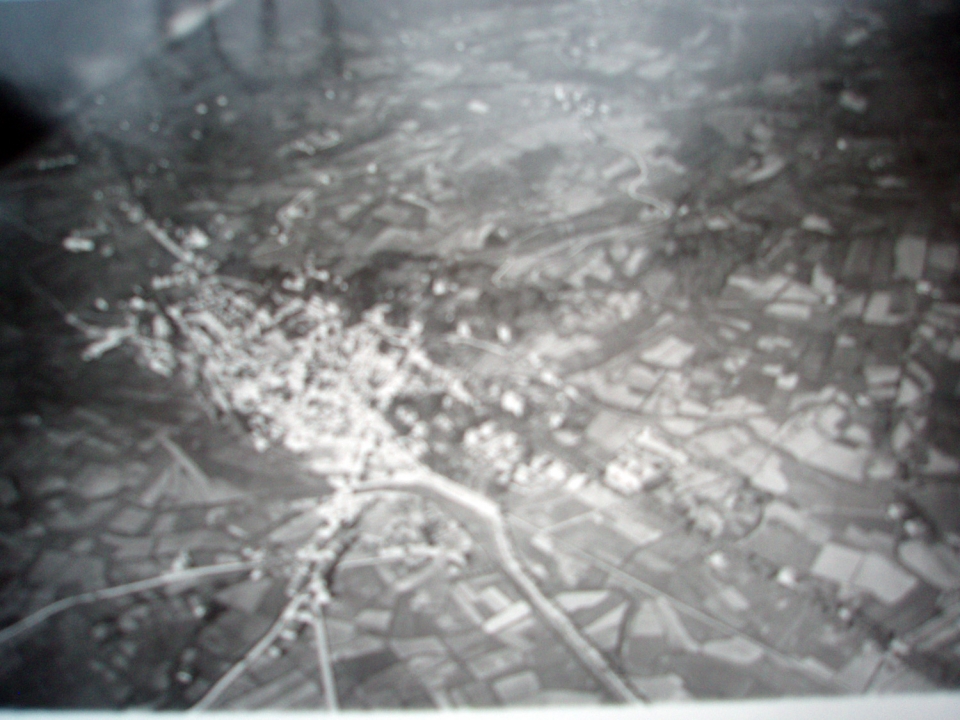 Vue aérienne depuis un avion italien qui a participé au bombardement. Photo: Musée de la paix de Gernika