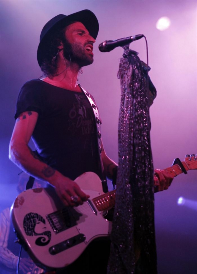 Leiva en su primer concierto en solitario. Imagen: EFE.