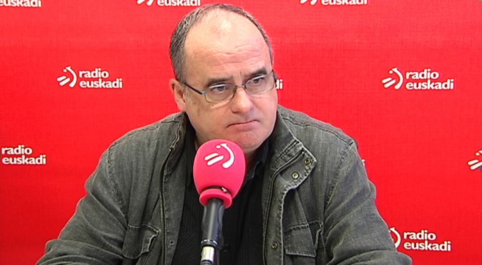 Joseba Egibar, en los estudios de Radio Euskadi. Foto: EITB.