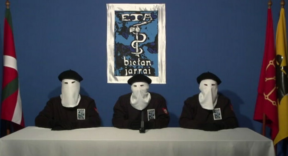 ETA anunció en un vídeo la decisión de que ponía fin a su actividad violenta de manera definitiva.