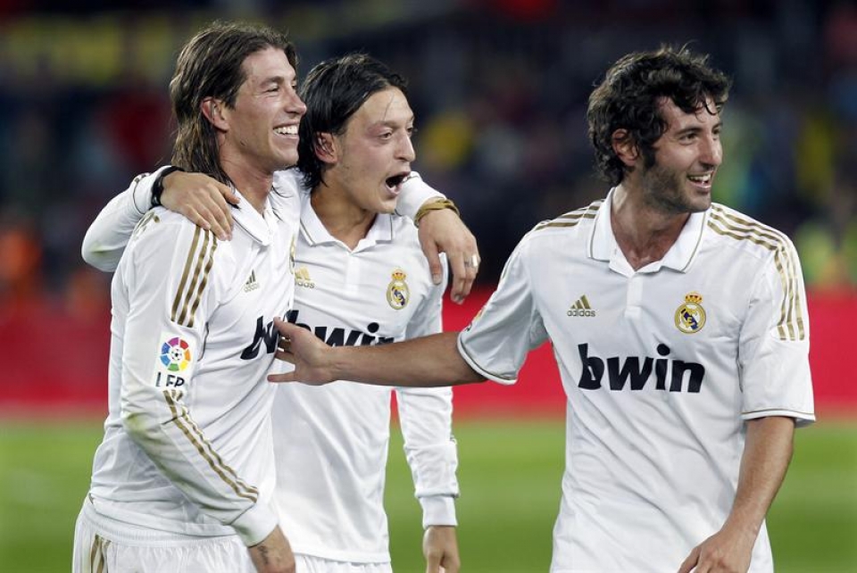 Real Madril taldeko jokalariak garaipena ospatzen. ARgazkia: EFE