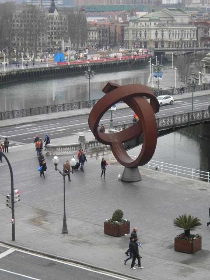 Udaletxeko ingurua. Maribel Edroso