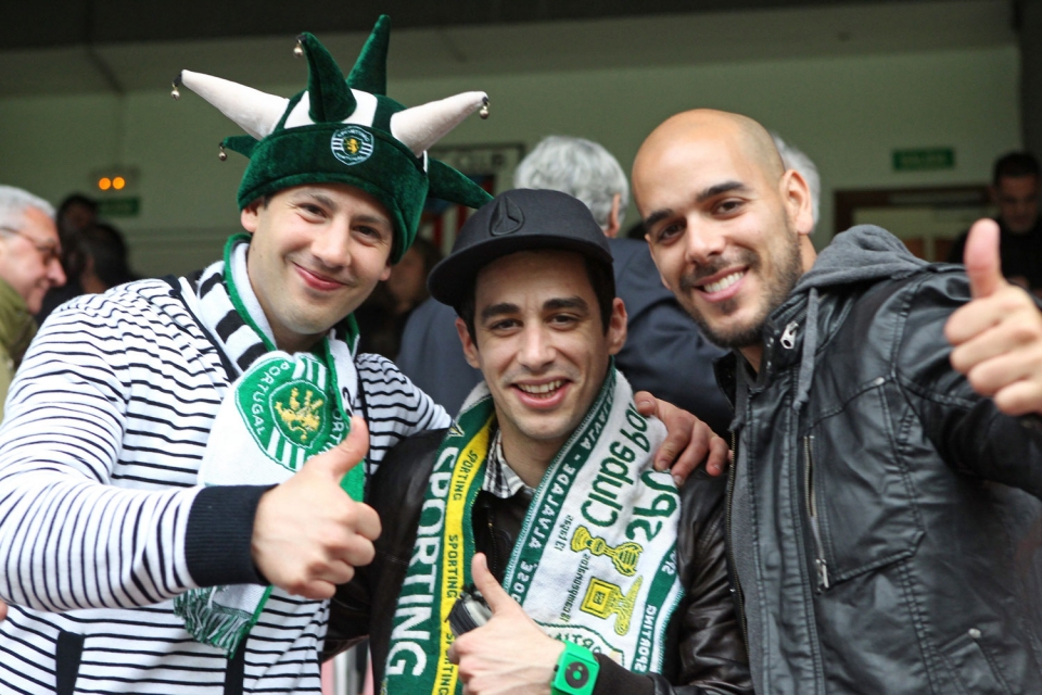 Sportingeko zaleak. Argazkia: EFE