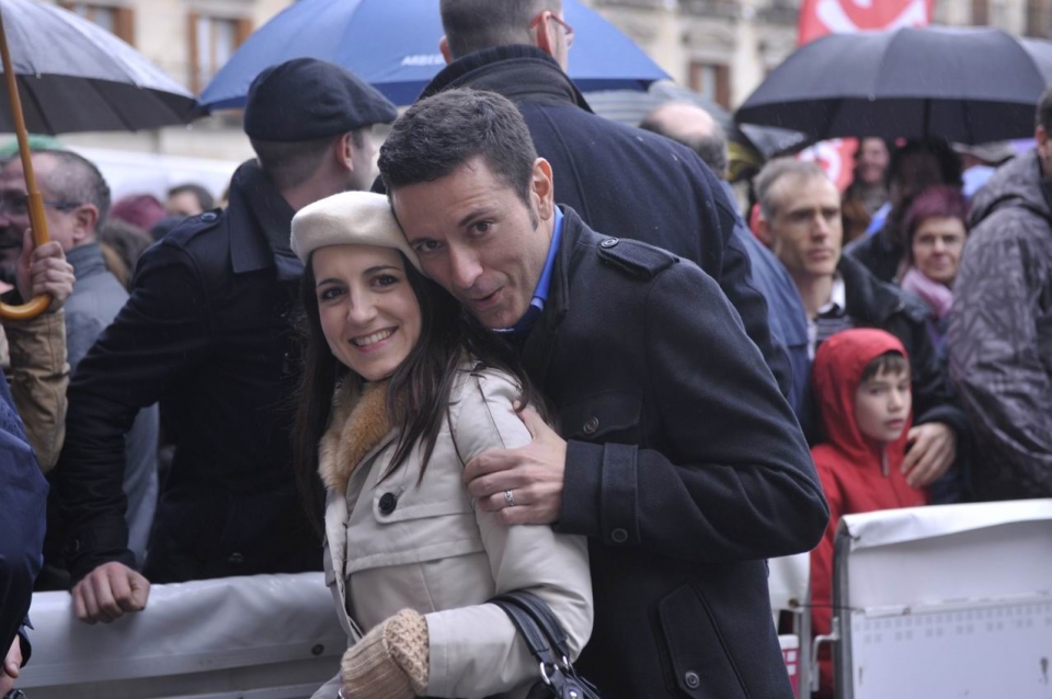 Robin Food preparando el pastel ruso más grande del mundo en Gasteiz. Foto: EITB