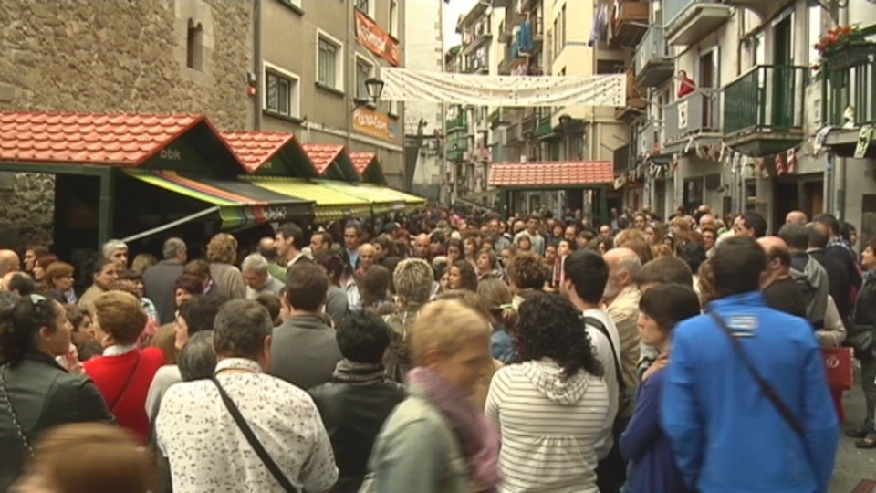 Vídeo Ondarroa celebra el 'Antxoa eguna'