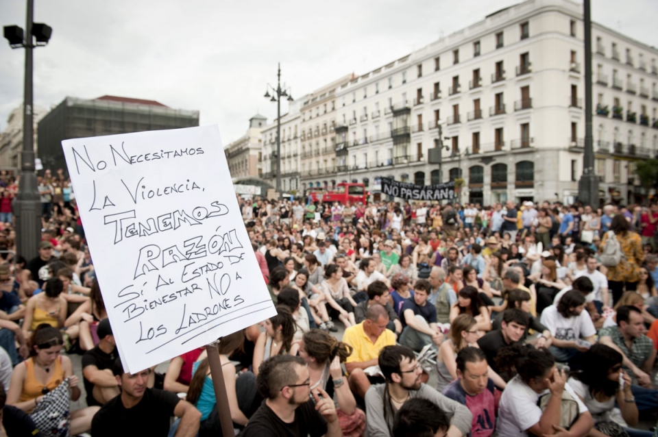 Milaka lagun bildu dira Solen berriro ere azken atxiloketen aurka protestatzeko. Argazkia: EFE