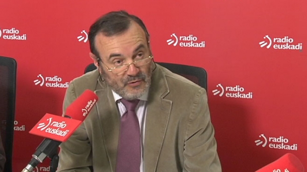 Salaburu: 'Euskaltzaindiak ez du aintzat hartu Gramatika Batzordea'