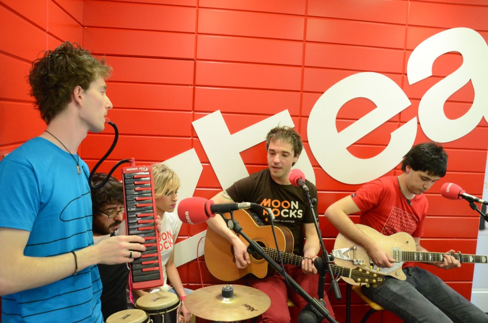 'Iglu bat basamortuan' du izena disko berriak. Argazkia: EITB