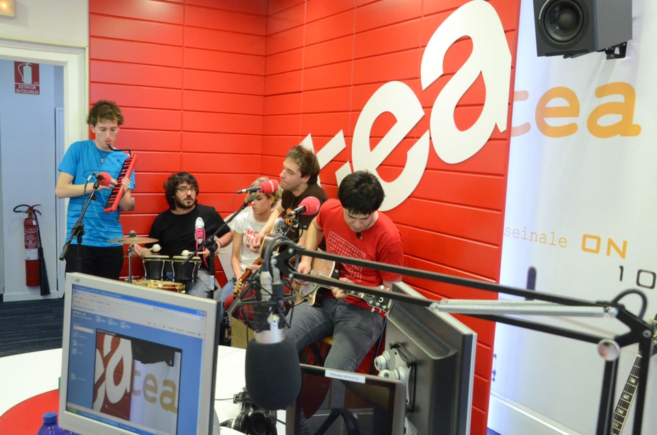 'Iglu bat basamortuan' du izena disko berriak. Argazkia: EITB