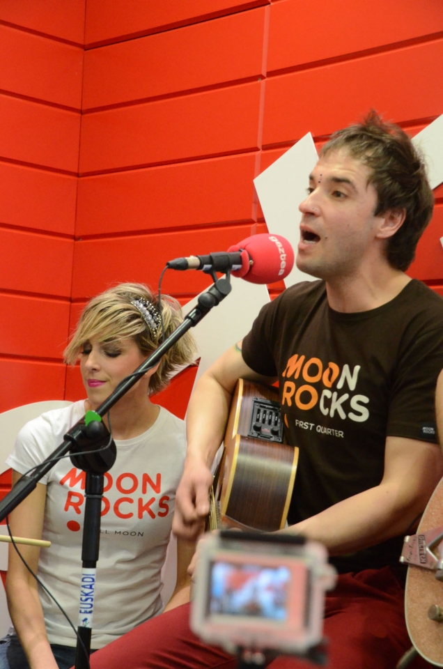 Laurobaren akustikoa Gaztean. Argazkia: EITB