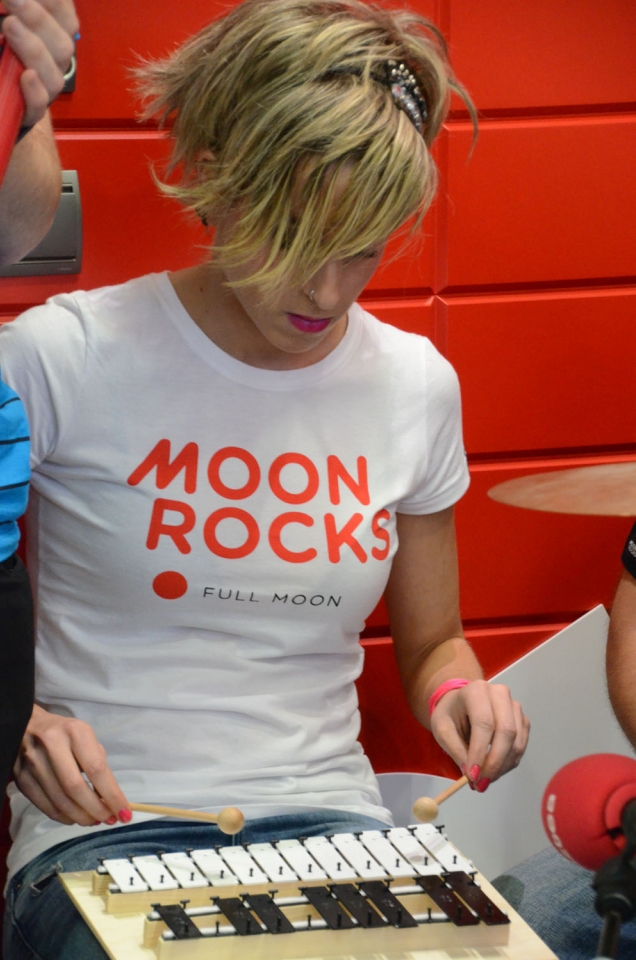 Disko berriko kantak jo dituzte. Argazkia: EITB