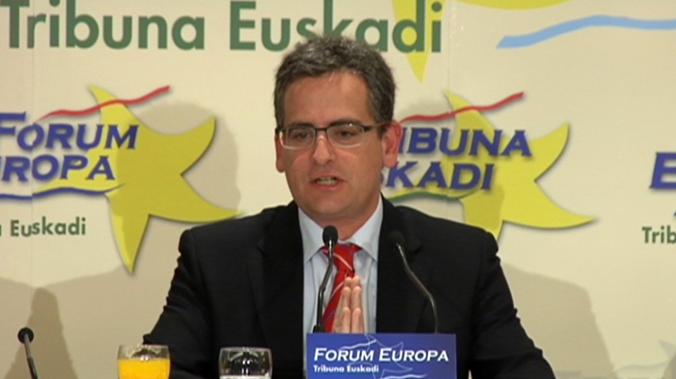 Antonio Basagoiti en el Forum Europa. Foto. EITB
