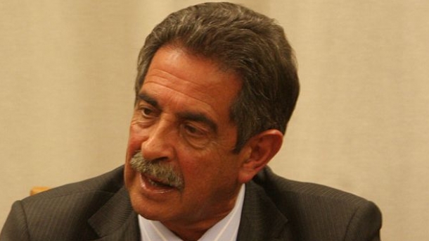 Revilla: 'Los que crearon la crisis ya tienen mano de obra barata'