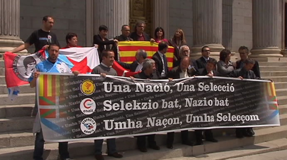 Representantes de Catalunya Acció y Esait. EITB