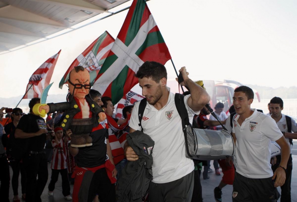 La expedición del Athletic, rumbo a Madrid. Foto: EFE