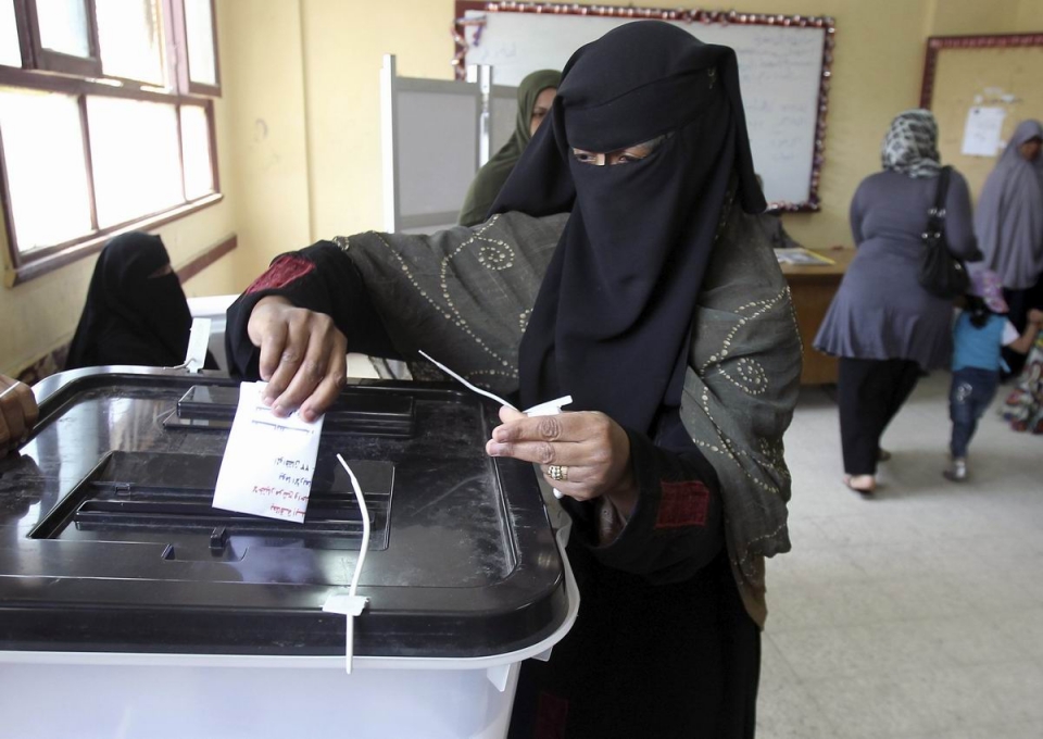 Hermanos Musulmanes dicen haber ganado las elecciones en Egipto
