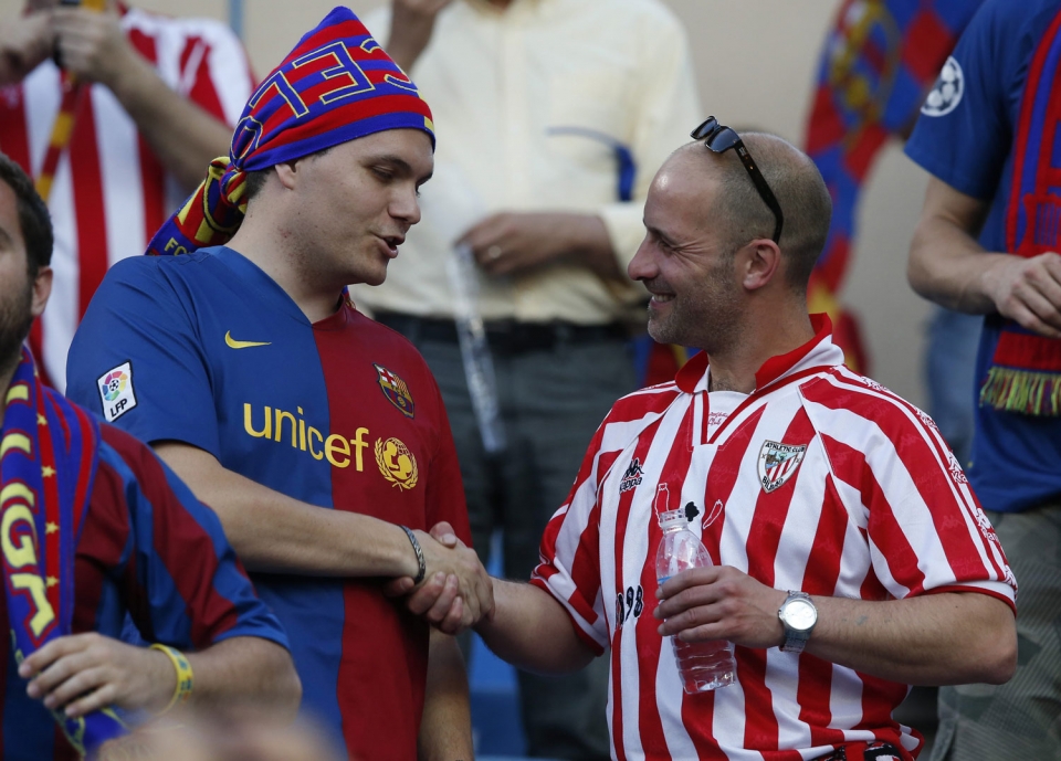 Aficionados el Vicente Calderón. Foto: EFE