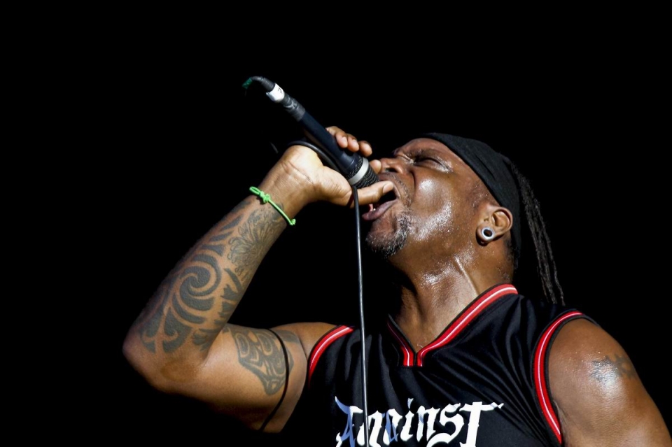 Sepultura. Argazkia: EFE