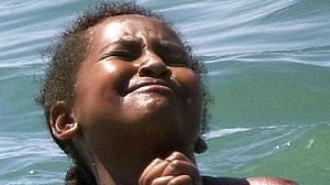 La hija de Obama disfruta de sus vacaciones Foto: Efe