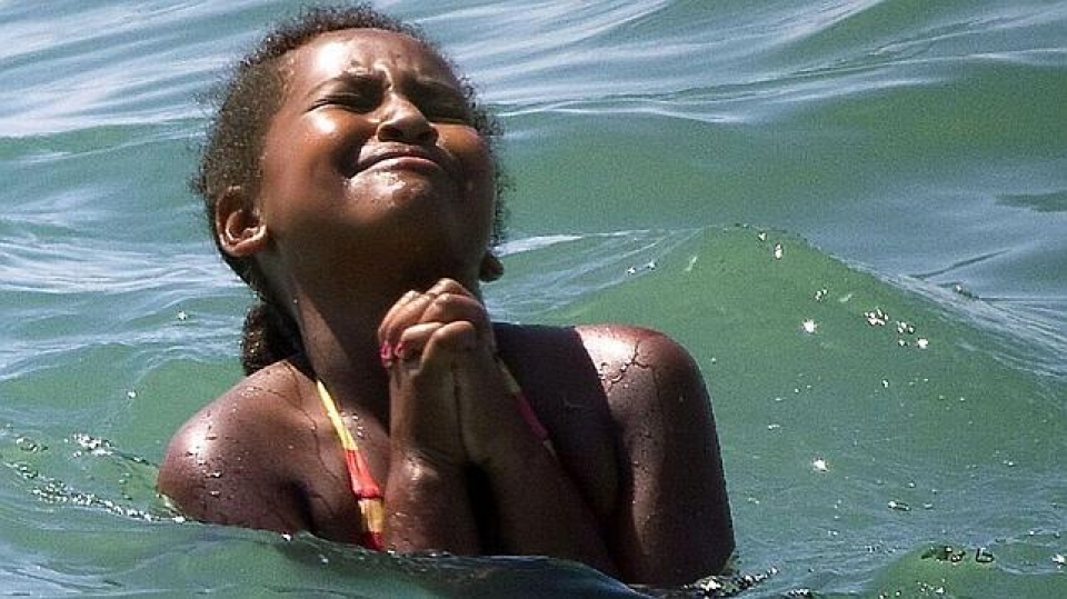 La hija de Obama disfruta de sus vacaciones Foto: Efe