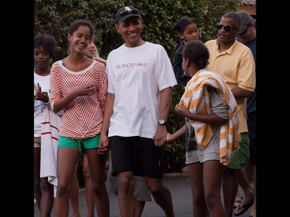 El presidente estadounidense, Barack Obama y sus hijas Sasha  y Malia.  Foto: Efe