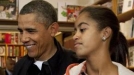 Obama con su hija mayor Foto: Efe title=