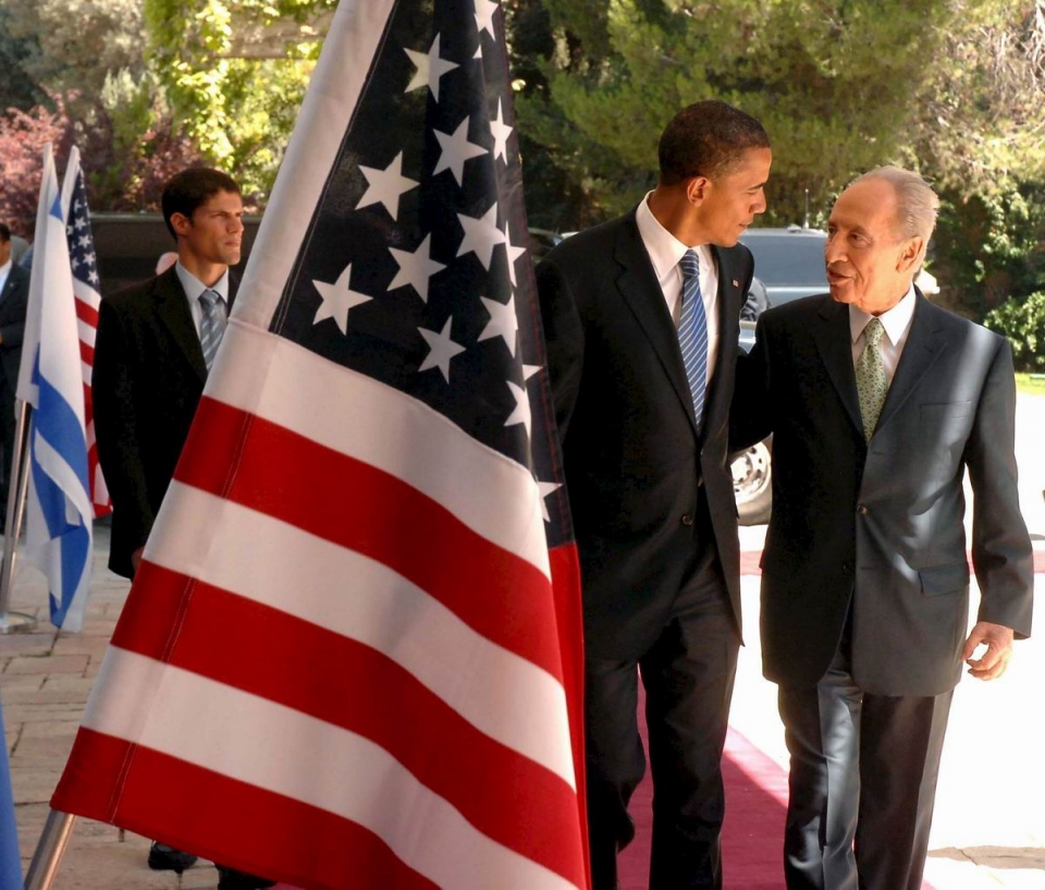 07/2008. Obama junto al presidente israelí, Simon Peres. Foto: EFE