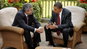 09/2009. Obama y el entonces primer ministro británico, Gordon Brown en Downing Street, Londres. Foto: EFE