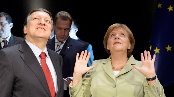 Angela Merkel Alemaniako kantzillerra eta Barroso.