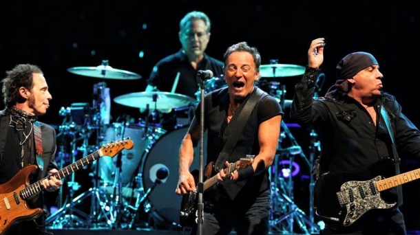 Bruce Springsteen arrasa en Donostia