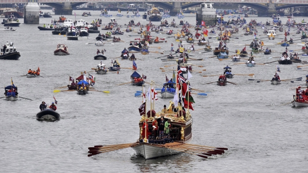 Eta, orain, zergatik ez da Tamesis ibaia izozten?