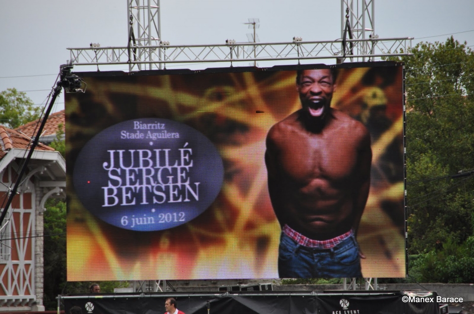 Le jubilé de Serge Betsen. Photo: Manex Barace