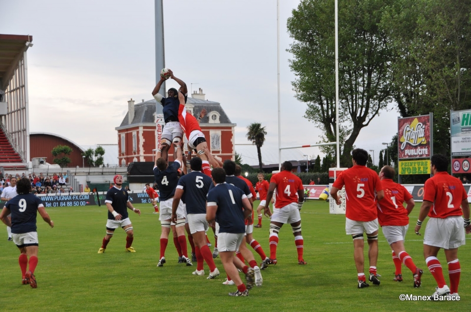 Le jubilé de Serge Betsen. Photo: Manex Barace