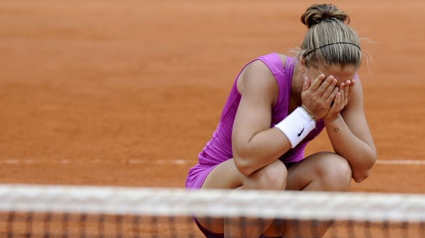 La tenista italiana Sara Errani celebra la victoria. Foto: EFE