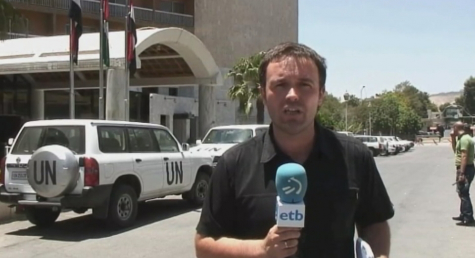 El corresponsal de EITB en Siria, Mikel Ayestaran, ha sido testigo de un ataque. Foto:  EITB
