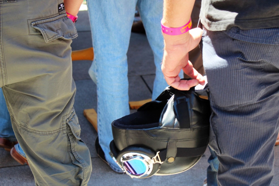 Azkena Rock Festival 2012: Concierto de la plaza de la Virgen Blanca. Foto: Tom Hagen