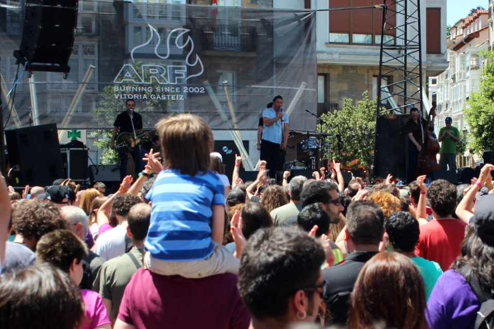 Azkena Rock Festival 2012: Dick Brave and The Backbeats. Foto: Tom Hagen