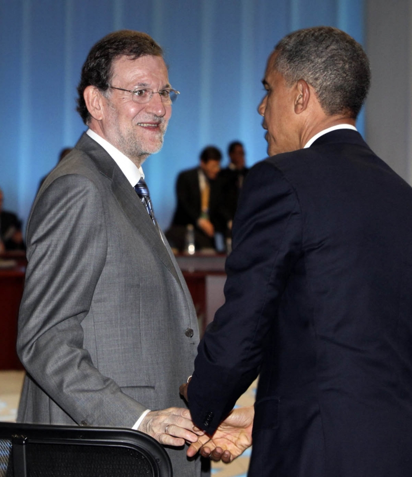 El presidente español, Mariano Rajoy, saluda a Barack Obama en la reunión del G20.