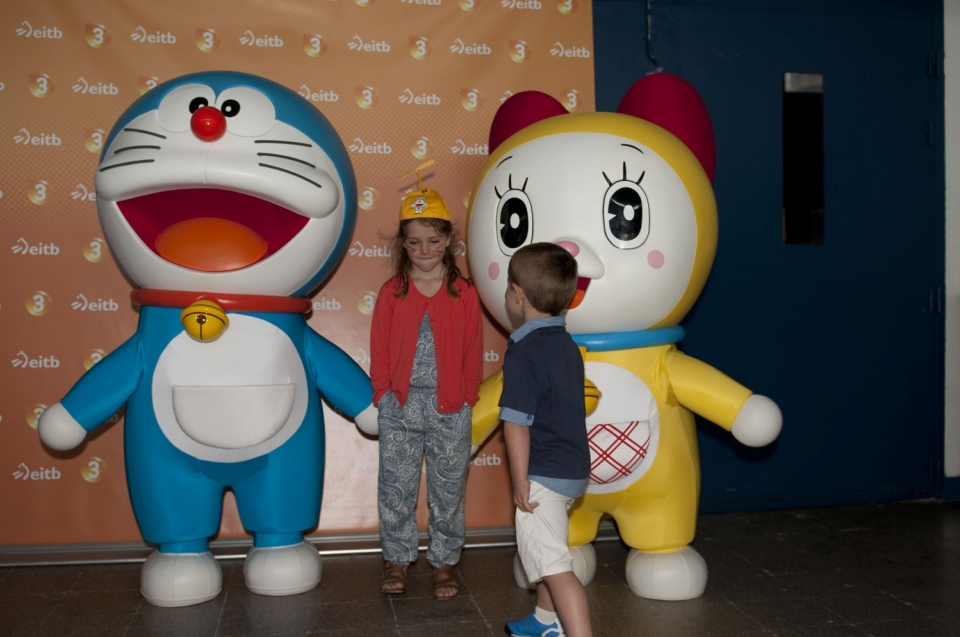 Doraemon eta Doramirekin, Hiru3 Jaian