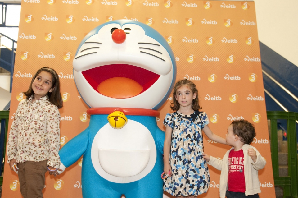 Doraemon eta Doramirekin, Hiru3 Jaian