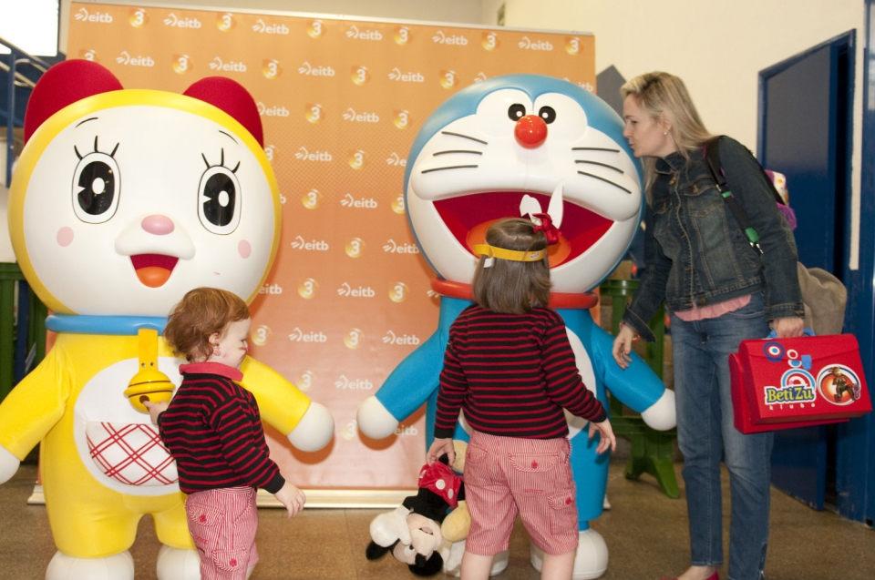 Doraemon eta Doramirekin, Hiru3 Jaian